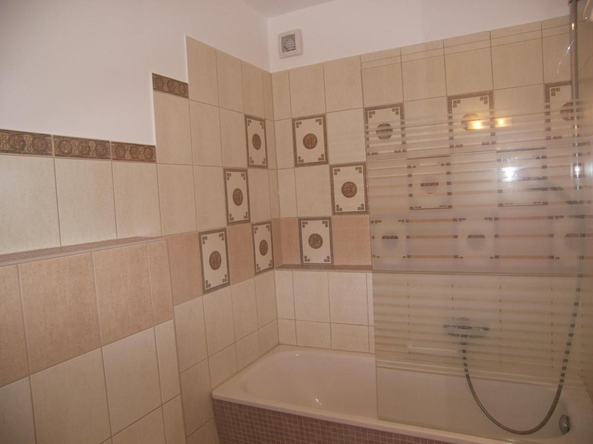 Ferienwohnung 特拉森海德 外观 照片